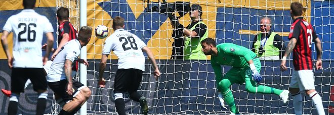 Il gol del pareggio di Bruno Alves