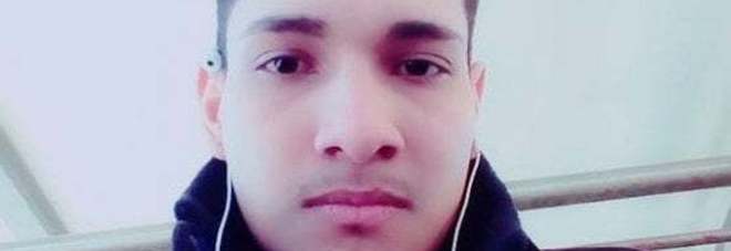 Ragazzo ucciso da poliziotto a Genova, Gabrielli: «In arrivo i taser per gli agenti» Ragazzo ucciso da poliziotto a Genova, Gabrielli: «In arrivo i taser per gli agenti»