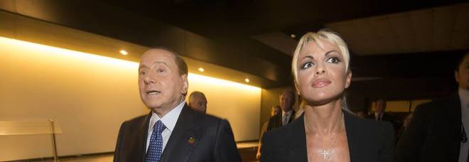 Francesca Pascale a raffica contro Salvini Francesca Pascale a raffica contro Salvini