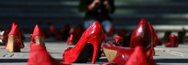 Violenza sulle donne, venti deputate scrivono a Meloni: «Difenda il reato di strupro nella Ue»