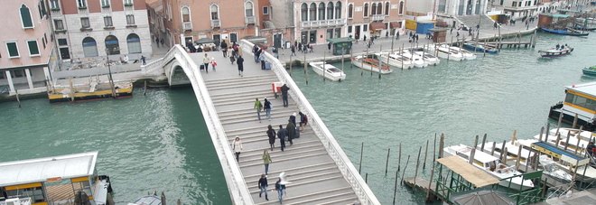 Il direttore Avm: «Un vaporetto al minuto sotto il ponte degli Scalzi» Il direttore Avm: «Un vaporetto al minuto sotto il ponte degli Scalzi»