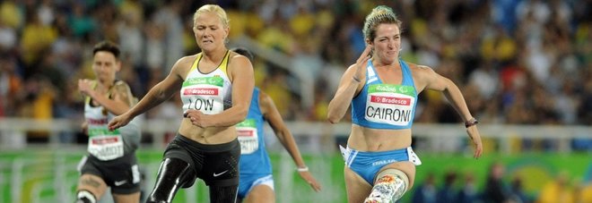 Paralimpiadi, Martina Caironi è oro ma piange al traguardo: "Stavo per perdere la protesi"