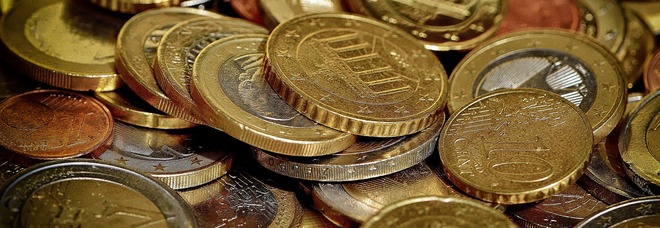 Aumenti di stipendi del personale, impugnata la legge della Regione Aumenti di stipendi del personale, impugnata la legge della Regione