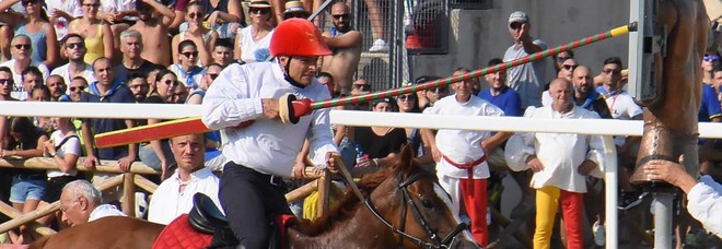 Ascoli scruta il cielo
con le dita incrociate:
Quintana a rischio rinvio