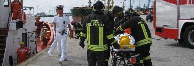 Infortunio mortale a Porto Nogaro Operaio schiacciato dal muletto Infortunio mortale a Porto Nogaro Operaio schiacciato dal muletto