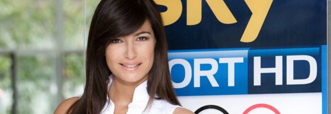 Ilaria D'Amico lascia Sky Calcio Show per la Champions: al suo posto Bonan. Tutti i match di A con 8 euro in più Ilaria D'Amico lascia Sky Calcio Show per la Champions: al suo posto Bonan. Tutti i match di A con 8 euro in più