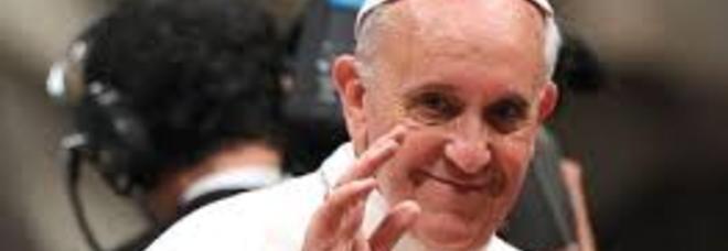 Il Papa: «Il vangelo si annuncia con dolcezza, non con bastonate»