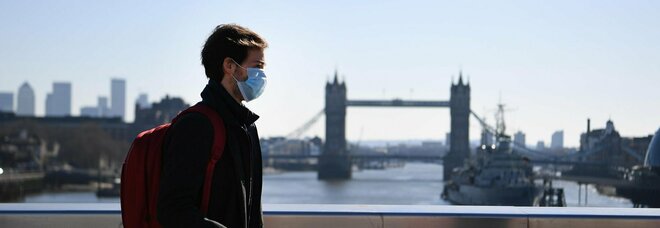 Gran Bretagna, è record di casi: 7.143 nelle ultime 24 ore, 71 morti