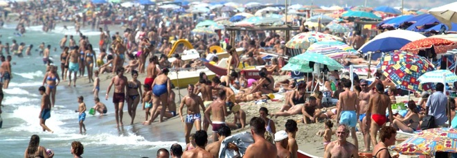 Estate rovente: afa in arrivo. Il vento cala e l'umidità aumenta. Oggi 36° Estate rovente: afa in arrivo. Il vento cala e l'umidità aumenta. Oggi 36°
