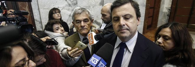 Embraco, Calenda: lavoratori tutti salvi con i progetti di due aziende Embraco, Calenda: lavoratori tutti salvi con i progetti di due aziende