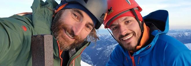 Salvato l'alpinista italiano ferito in Pakistan è in ospedale: «Alcune fratture, è cosciente»