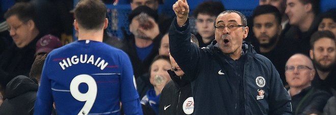 «È arrivato il Sarri-Ball!»,
brano dance celebra il Comandante