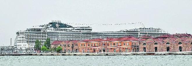 Il presidente del Porto stoppa l'albergo: avanti col museo del mare Il presidente del Porto stoppa l'albergo: avanti col museo del mare
