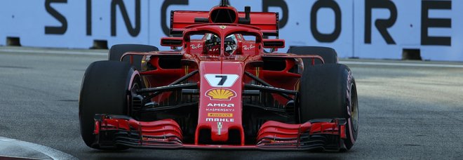 Singapore, Raikkonen il più veloce nelle seconde libere, poi Hamilton e Verstappen. Problemi per Vettel
