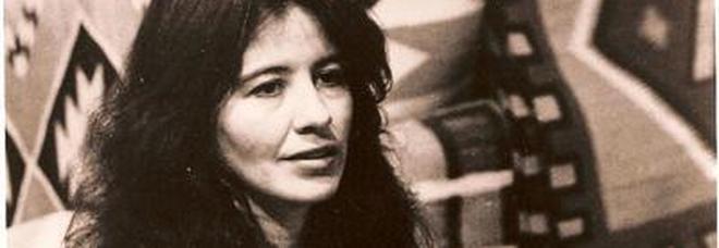 La prima poetessa nativa premiata dalla Biblioteca del Congresso, «dedico il premio alle donne»