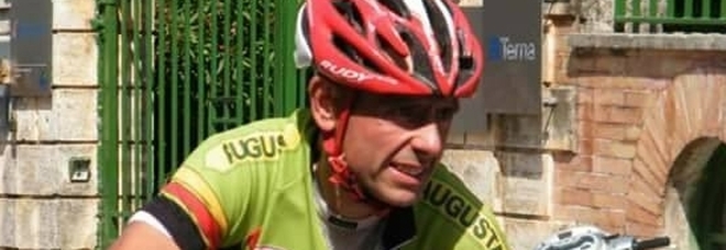 Cade in dirupo con la mountain bike e muore: Santolo Napolitano era campione regionale
