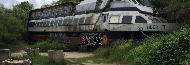 La nave spiaggiata La nave spiaggiata