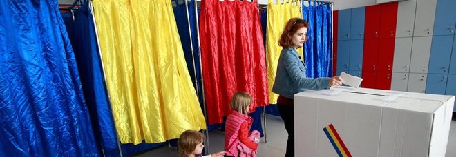Romania, fallisce il referendum che voleva vietare le nozze gay Romania, fallisce il referendum che voleva vietare le nozze gay