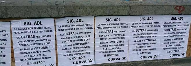 La curva A contro De Laurentiis
«Vogliamo vedere fame di vittoria»