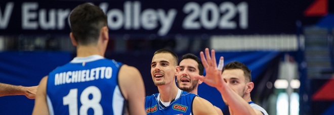 L'Italia vince 3-0 contro la Slovenia ed è già agli ottavi di finale