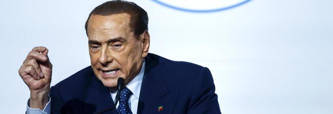 Berlusconi (lapresse) Berlusconi (lapresse)