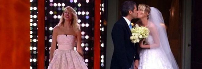 Isola, Alessia Marcuzzi abito da sposa per la finale Isola, Alessia Marcuzzi abito da sposa per la finale