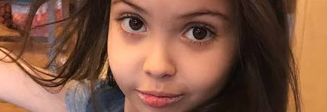 Giorgia, la bimba che vuole fare la chef
ma non mangia da 9 anni Giorgia, la bimba che vuole fare la chef
ma non mangia da 9 anni