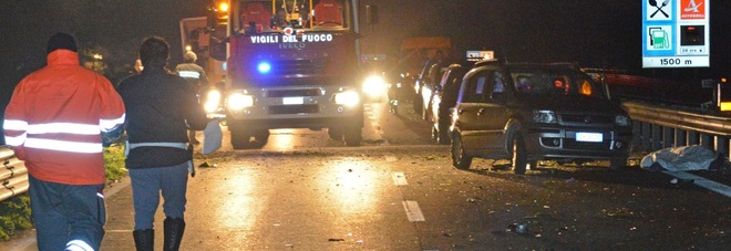 Contromano sul raccordo
​Violento frontale: tre
ragazzi gravi all'ospedale