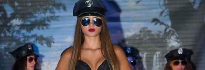 Miss Intimo, Madalina
e Roxana bellezze
senza veli