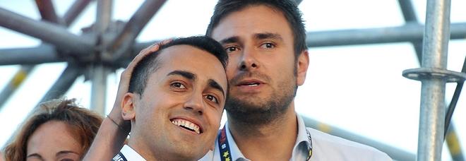 Di Maio a Di Battista: «Sono inc... per la frase “burocrati chiusi nei ministeri” nel suo ultimo libro»