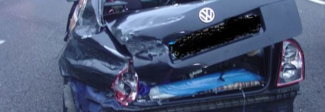 Schianto sull'A14 col bimbo
sbalzato fuori dall'auto:
trovato e denunciato il pirata