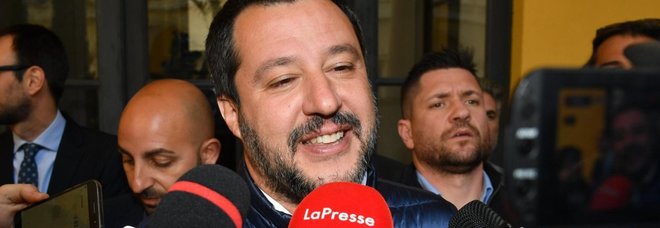 Congresso delle famiglie. Salvini chiarisce: «Vado, ma aborto e divorzio non si toccano» Congresso delle famiglie. Salvini chiarisce: «Vado, ma aborto e divorzio non si toccano»