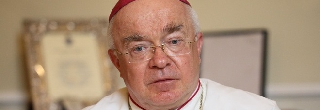 Pedofilia, il Papa fa arrestare un arcivescovo pedofilo in Vaticano