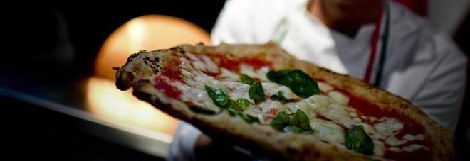 La pizza patrimonio dell'Unesco. La pizza patrimonio dell'Unesco.