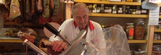 "Nu ciavem' tutt": da Pippo
scrigno di prelibatezze
in soli 20 metri quadri