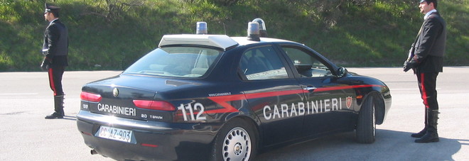 Agguato a una prof, rubata
la borsa: caccia allo
scippatore incappucciato