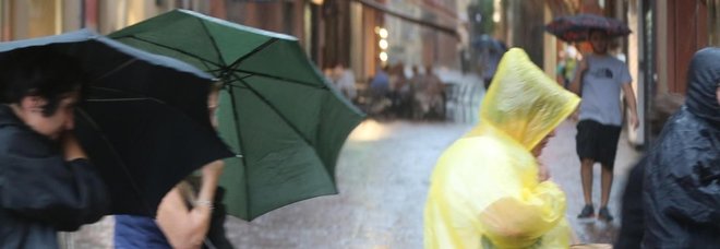 Meteo. Rovesci e temporali in arrivo sul Veneto Meteo. Rovesci e temporali in arrivo sul Veneto