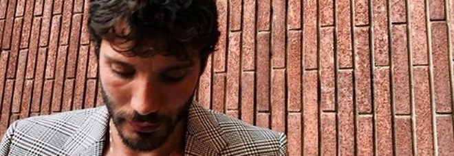Stefano De Martino confessa: «Ho fatto già abbastanza errori. Il mio sogno? Portare in tv i varietà di un tempo» Stefano De Martino confessa: «Ho fatto già abbastanza errori. Il mio sogno? Portare in tv i varietà di un tempo»