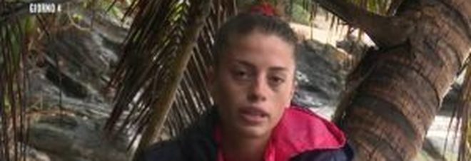 Isola dei Famosi, Chiara Nasti abbandona dopo una settimana: Isola dei Famosi, Chiara Nasti abbandona dopo una settimana: