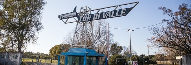 L'ingresso dell'ex ippodromo di Tor di Valle