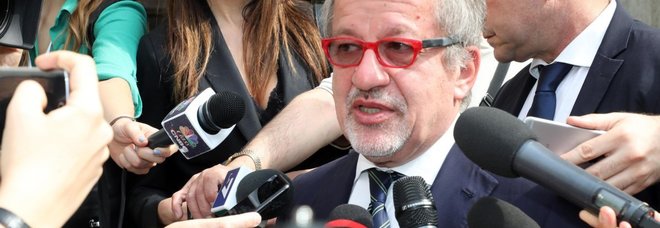 Maroni condannato a un anno per l'incarico Expo all'ex collaboratrice Maroni condannato a un anno per l'incarico Expo all'ex collaboratrice