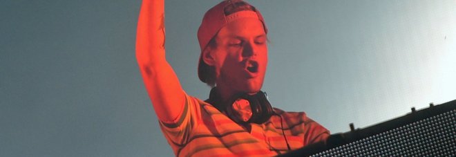 Avicii, il mistero della morte: ecco il male oscuro che affliggeva il dj 28enne Avicii, il mistero della morte: ecco il male oscuro che affliggeva il dj 28enne