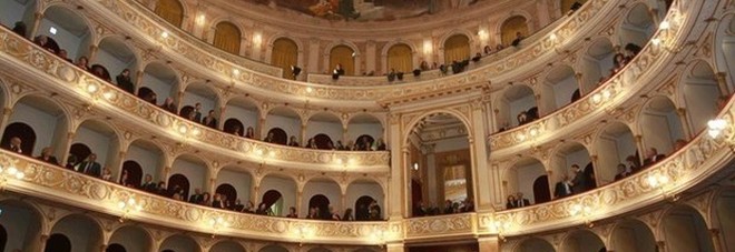 Teatro Flavio Teatro Flavio