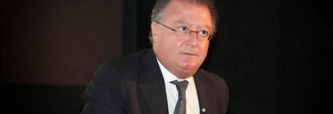 Consulenze dalla Coldiretti,
condannato il pm della Terra fuochi Consulenze dalla Coldiretti,
condannato il pm della Terra fuochi