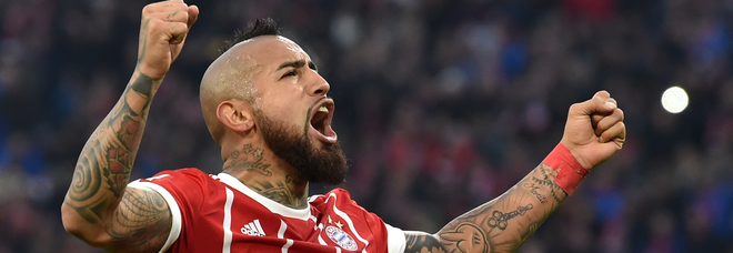 Il Bayern mette Vidal sul mercato:
è asta tra Napoli e Atletico Madrid