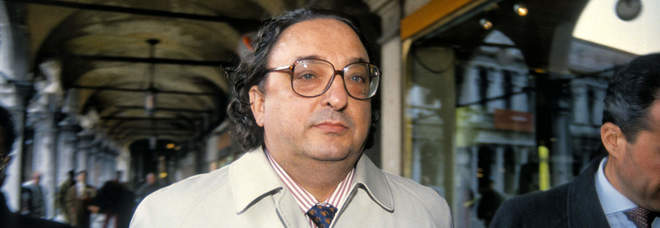 Morto Gianni De Michelis, ministro simbolo degli anni 80: da Maastricht alle discoteche