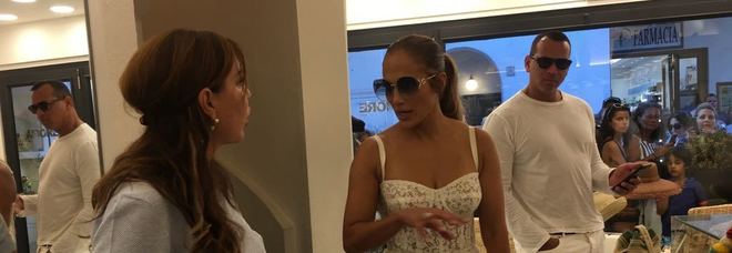 Jennifer Lopez e Alex
Rodriguez a Capri:
scatta la caccia al selfie