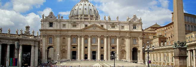 Torna l’ipotesi Imu alla Chiesa: il Governo a caccia di 3,5 miliardi Torna l’ipotesi Imu alla Chiesa: il Governo a caccia di 3,5 miliardi