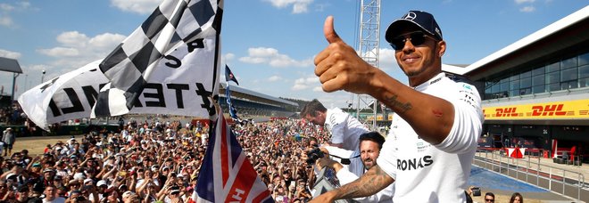 F1, Hamilton rinnova:
con la Mercedes fino al 2020