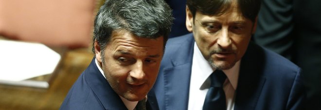 Manovra, Renzi: «Stop tasse su auto aziendali, plastica e zucchero»